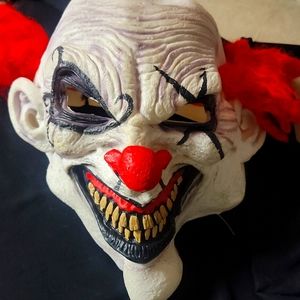 KILLER KLOWNS MASK!